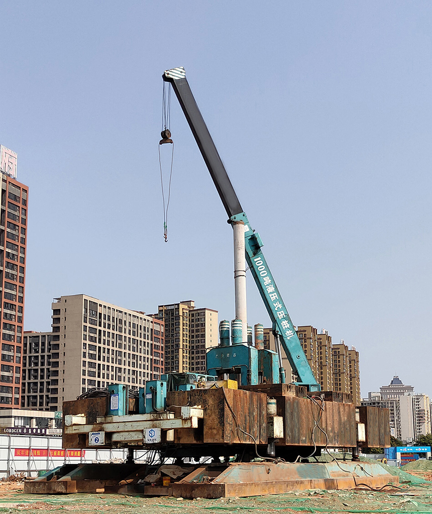 靜(jìng)壓機(jī) (2).jpg